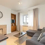 Grand Swiss Cottage Apartment